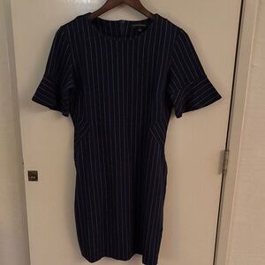 Banana Republic Navy and White Long Ruffle Sleeve Pinstripe Dress Sz 6 Office